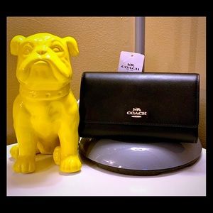 COACH LEATHER PHONE WALLET, super soft supple, NEW